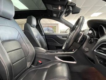JAGUAR F-PACE 2.0 D180 R-Sport SUV 5dr Diesel Auto AWD Euro 6 (s/s) (180 ps)