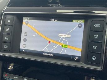 JAGUAR F-PACE 2.0 D180 R-Sport SUV 5dr Diesel Auto AWD Euro 6 (s/s) (180 ps)