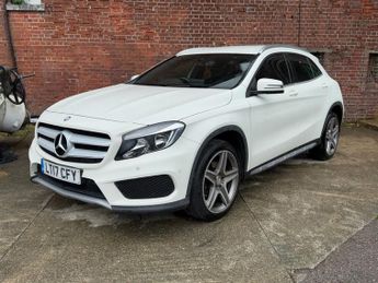 Mercedes GLA 2.1 GLA220d AMG Line (Executive) SUV 5dr Diesel 7G-DCT 4MATIC Eu