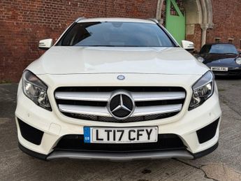 MERCEDES-BENZ GLA 2.1 GLA220d AMG Line (Executive) SUV 5dr Diesel 7G-DCT 4MATIC Eu