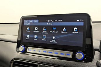 HYUNDAI KONA 64kWh Premium SUV 5dr Electric Auto (7kW Charger) (204 ps)