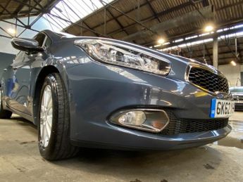 Kia Ceed 1.4 2 Hatchback 5dr Petrol Manual Euro 5 (98 bhp)