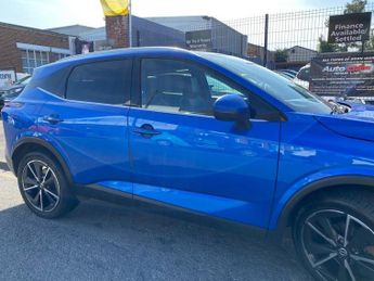 NISSAN QASHQAI 1.3 DIG-T MHEV Tekna SUV 5dr Petrol Hybrid XTRON Euro 6 (s/s) (1