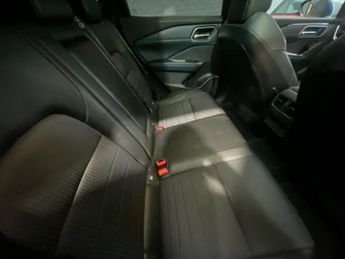 NISSAN QASHQAI 1.3 DIG-T MHEV Tekna SUV 5dr Petrol Hybrid XTRON Euro 6 (s/s) (1