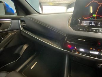 NISSAN QASHQAI 1.3 DIG-T MHEV Tekna SUV 5dr Petrol Hybrid XTRON Euro 6 (s/s) (1