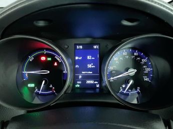 TOYOTA C-HR 1.8 VVT-h Design SUV 5dr Petrol Hybrid CVT Euro 6 (s/s) (122 ps)