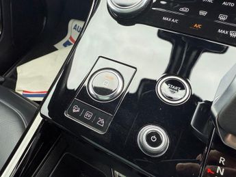 LAND ROVER RANGE ROVER SPORT 3.0 P510e 38.2kWh First Edition SUV 5dr Petrol Plug-in Hybrid Au