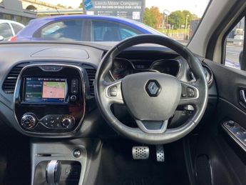 RENAULT CAPTUR 1.5 dCi ENERGY Signature Nav SUV 5dr Diesel Auto Euro 6 (s/s) (9