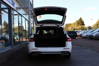 MERCEDES-BENZ E-CLASS 2.0 E220d AMG Line Estate 5dr Diesel G-Tronic+ Euro 6 (s/s) (194