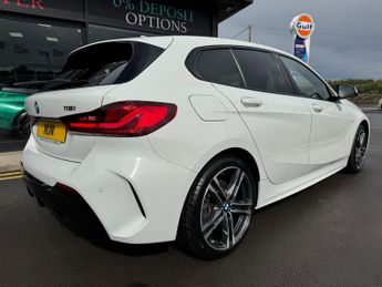 BMW 1 SERIES 1.5 118i M Sport (LCP) Hatchback 5dr Petrol DCT Euro 6 (s/s) (13
