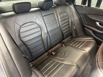 MERCEDES-BENZ C-CLASS 2.0 C300 AMG Line (Premium Plus) Saloon 4dr Petrol G-Tronic+ Eur