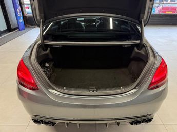 MERCEDES-BENZ C-CLASS 2.0 C300 AMG Line (Premium Plus) Saloon 4dr Petrol G-Tronic+ Eur