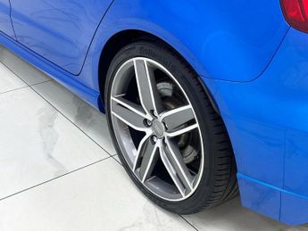 AUDI S3 2.0 TFSI Black Edition Sportback 5dr Petrol S Tronic quattro Eur