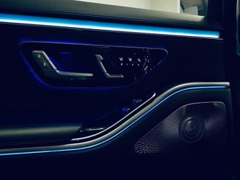 MERCEDES-BENZ S-CLASS 3.0 S580Le V6 28.6kWh AMG Line (Premium) Saloon 4dr Petrol Plug-