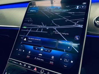 MERCEDES-BENZ S-CLASS 3.0 S580Le V6 28.6kWh AMG Line (Premium) Saloon 4dr Petrol Plug-