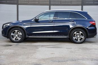 MERCEDES-BENZ GLC 2.1 GLC220d Sport SUV 5dr Diesel G-Tronic 4MATIC Euro 6 (s/s) (1