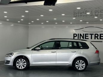 VOLKSWAGEN GOLF 1.6 TDI BlueMotion Tech SE Estate 5dr Diesel DSG Euro 5 (s/s) (1