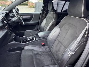VOLVO XC40 1.5h T5 Twin Engine Recharge 10.7kWh R-Design SUV 5dr Petrol Plu