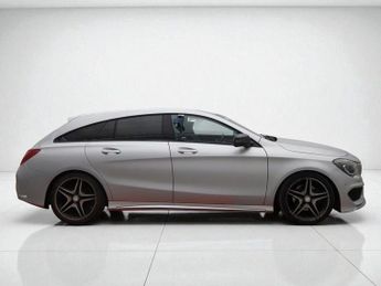 MERCEDES-BENZ CLA 2.1 CLA220 CDI AMG Sport Shooting Brake 5dr Diesel 7G-DCT Euro 6