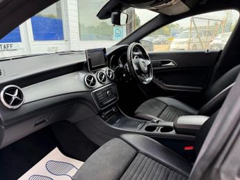 MERCEDES-BENZ CLA 2.1 CLA220 CDI AMG Sport Shooting Brake 5dr Diesel 7G-DCT Euro 6
