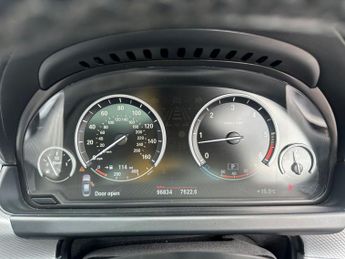 BMW 6 SERIES GRAN COUPE 3.0 640d M Sport Saloon 4dr Diesel Auto Euro 5 (s/s) (313 ps)