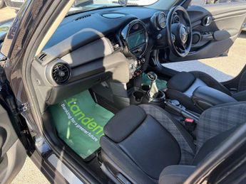 MINI HATCH 1.5 Cooper D Hatchback 5dr Diesel Auto Euro 6 (s/s) (116 ps)-Fac