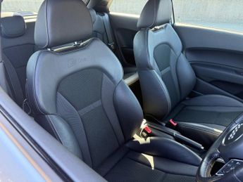 AUDI A1 1.4 TFSI S line Hatchback 3dr Petrol S Tronic Euro 6 (s/s) (125 