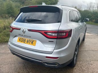 RENAULT KOLEOS 2.0 dCi Signature Nav SUV 5dr Diesel Manual 4WD Euro 6 (s/s) (17