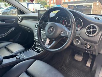 MERCEDES-BENZ A-CLASS 2.1 A200d Sport (Premium) Hatchback 5 Door Diesel Automatic Grey