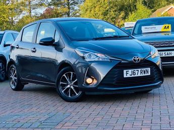 Toyota Yaris 1.5 VVT-i Icon Tech Hatchback 5dr Petrol Manual Euro 6 (111 ps)