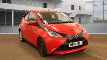 Toyota AYGO 1.0 VVT-i x-play Hatchback 5dr Petrol Manual Euro 6 (68 ps)