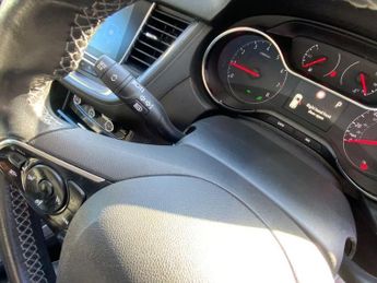 VAUXHALL GRANDLAND X 1.2 Turbo GPF Sport Nav SUV 5dr Petrol Auto Euro 6 (s/s) (130 ps