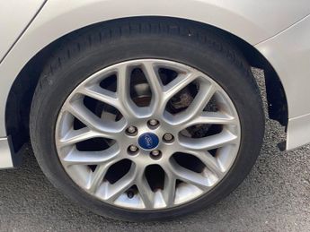FORD FOCUS 1.0T EcoBoost Zetec S Hatchback 5dr Petrol Manual Euro 6 (s/s) (