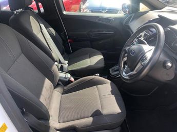 FORD B-MAX 1.6 Titanium MPV 5dr Petrol Powershift  automatic 