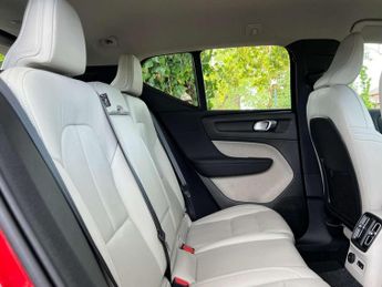 VOLVO XC40 1.5 XC40 Inscription Pro T5 Recharge Auto 5dr