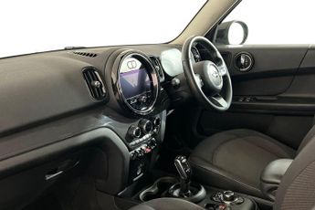 MINI COUNTRYMAN 1.5 Cooper Classic SUV 5dr Petrol Auto ALL4 Euro 6 (s/s) (136 ps