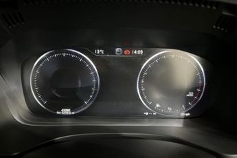 VOLVO XC60 2.0 T4 Edition SUV 5dr Petrol Auto Euro 6 (s/s) (190 ps) Cruise 