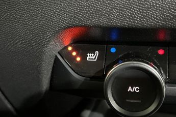 CITROEN e-C4 50kWh Shine Plus Hatchback 5dr Electric Auto (7.4kW Charger) (13