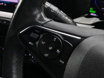 VAUXHALL MOKKA ELECTRIC 50kWh Ultimate SUV 5dr Electric Auto (136 ps)