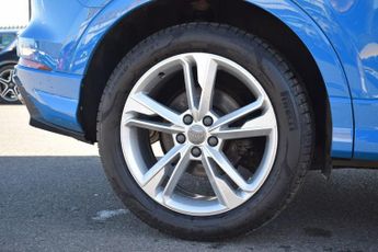 AUDI Q3 1.5 TFSI CoD 35 S line SUV 5dr Petrol S Tronic Euro 6 (s/s) (150