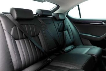 SKODA SUPERB 2.0 TDI Laurin & Klement Hatchback 5dr Diesel DSG Euro 6 (s/s) (