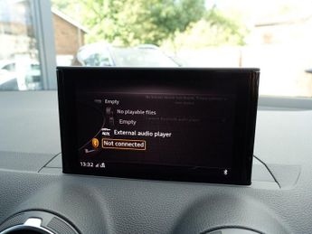 AUDI Q2 2.0 TDI Edition 1 SUV 5dr Diesel S Tronic quattro Euro 6 (s/s) (