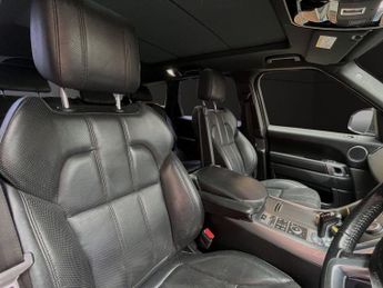 LAND ROVER RANGE ROVER SPORT 3.0 SD V6 HSE Dynamic SUV 5dr Diesel Auto 4WD Euro 6 (s/s) (306 