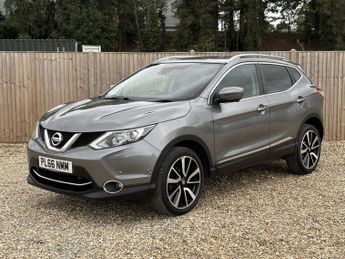 Nissan Qashqai 1.6 DIG-T Tekna SUV 5dr Petrol Manual 2WD Euro 6 (s/s) (163 ps)