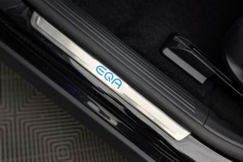 MERCEDES-BENZ EQA EQA 250 66.5kWh AMG Line SUV 5dr Electric Auto (190 ps)