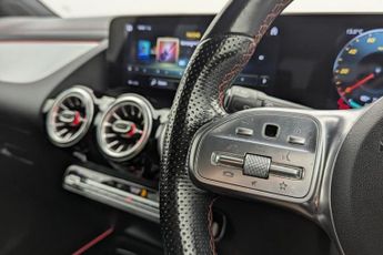 MERCEDES-BENZ EQA EQA 250 66.5kWh AMG Line SUV 5dr Electric Auto (190 ps)