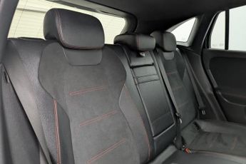 MERCEDES-BENZ EQA EQA 250 66.5kWh AMG Line SUV 5dr Electric Auto (190 ps)