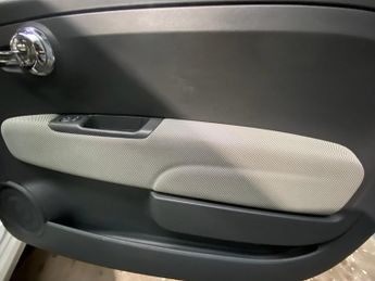 FIAT 500 1.2 Lounge Hatchback 3dr Petrol Dualogic Euro 4 (69 bhp)