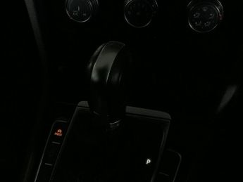 VOLKSWAGEN GOLF 2.0 TDI R-Line Hatchback 5dr Diesel DSG Euro 6 (s/s) (150 ps)