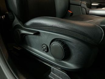 MERCEDES-BENZ EQA EQA 250+ 70.5kWh Sport SUV 5dr Electric Auto (190 ps)